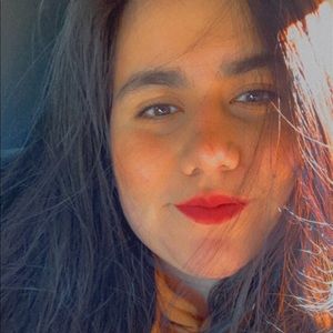 Meet your Posher, Alexandra